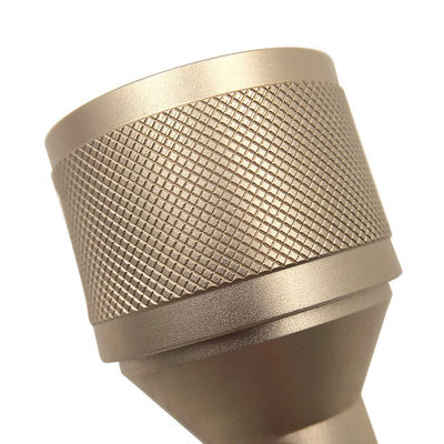 Connecteur coaxial moleté anodisé par usinage fait sur commande en aluminium de cuivre de commande numérique par ordinateur