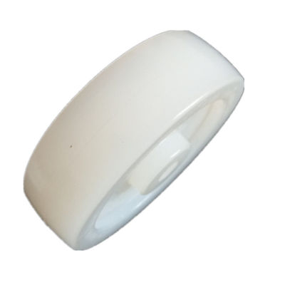 le traitement en plastique de moulage par injection de 0.01mm des roulettes de direction en nylon blanches légères bifurquent des roues