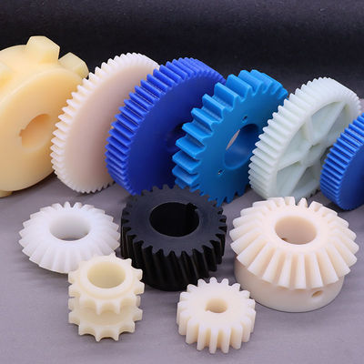 Engrenage de transmission industriel par injection de vitesse en nylon antiusure en plastique faite sur commande de moulage