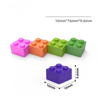 1,2738 moulage par injection en plastique pour l'ODM d'OEM de jouets de bloc constitutif