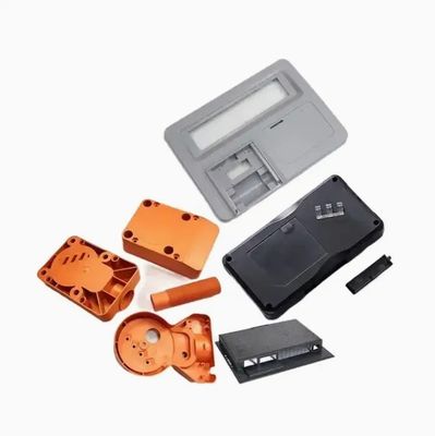 Moulissage par injection en plastique entreprises de moulage par injection sur mesure pour les pièces automobiles